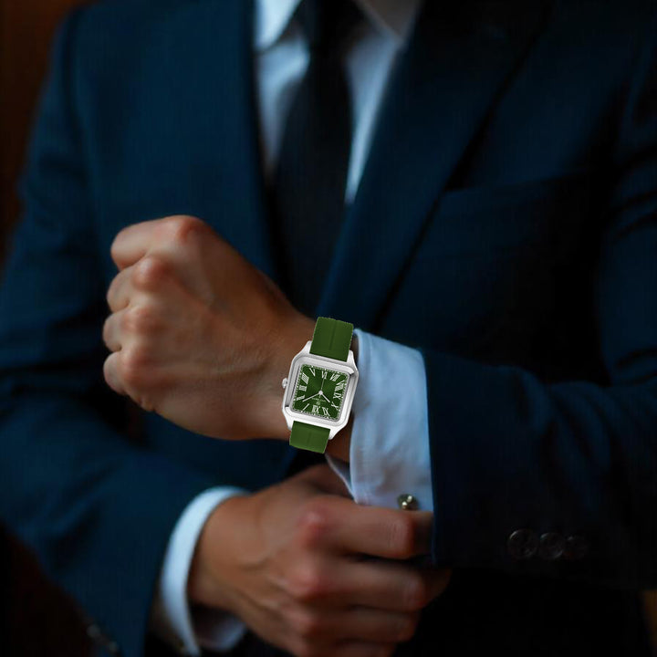 Mojo Forest Green Square Magnetic Analog