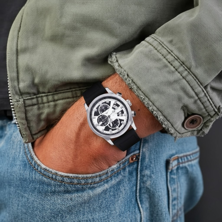 Round Two Tone Wrist Watch Silver