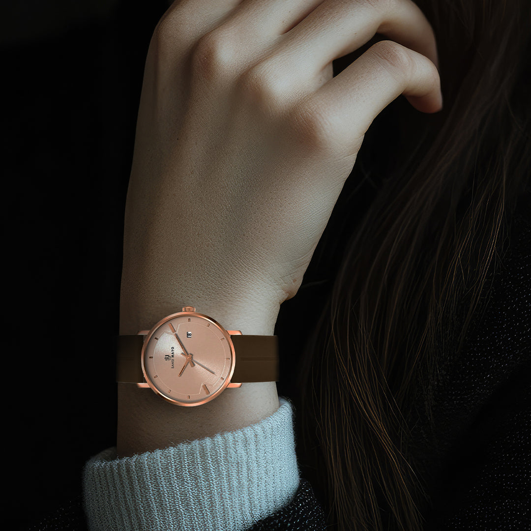 Uicto Regal Rose Gold Magnetic Lock Analog
