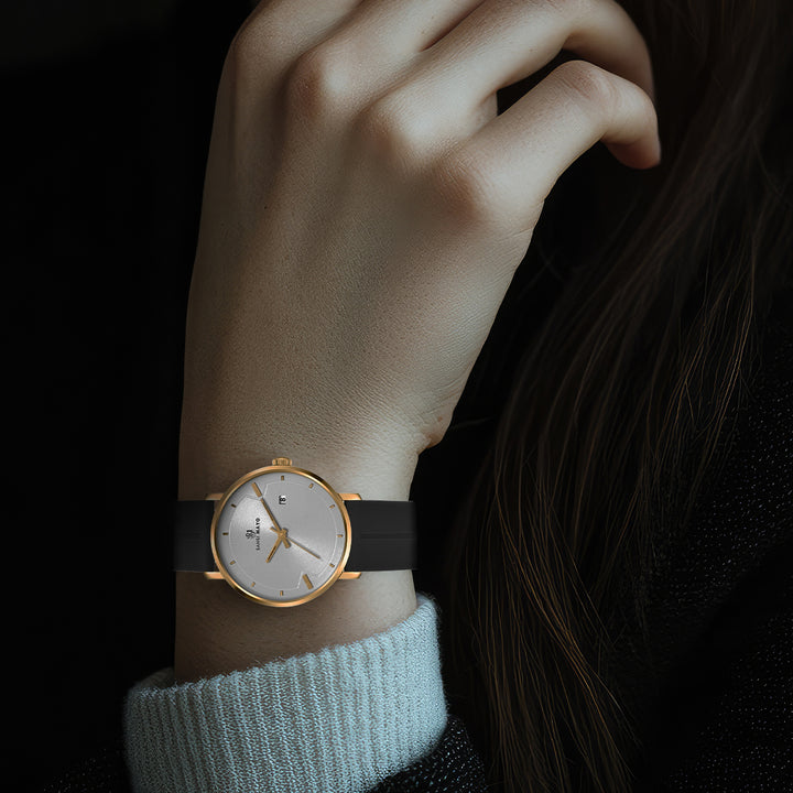 Uicto Pearl White Magnetic Lock Analog