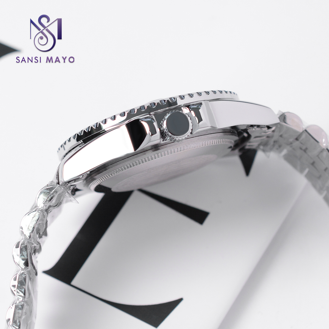 Zoro Azure Steel Analog